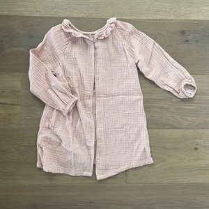 Pink Long sleeve dress with the buttons in the back